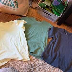 Little Bipsy Short Sleeve Tees in mint green, Green, and navy blue